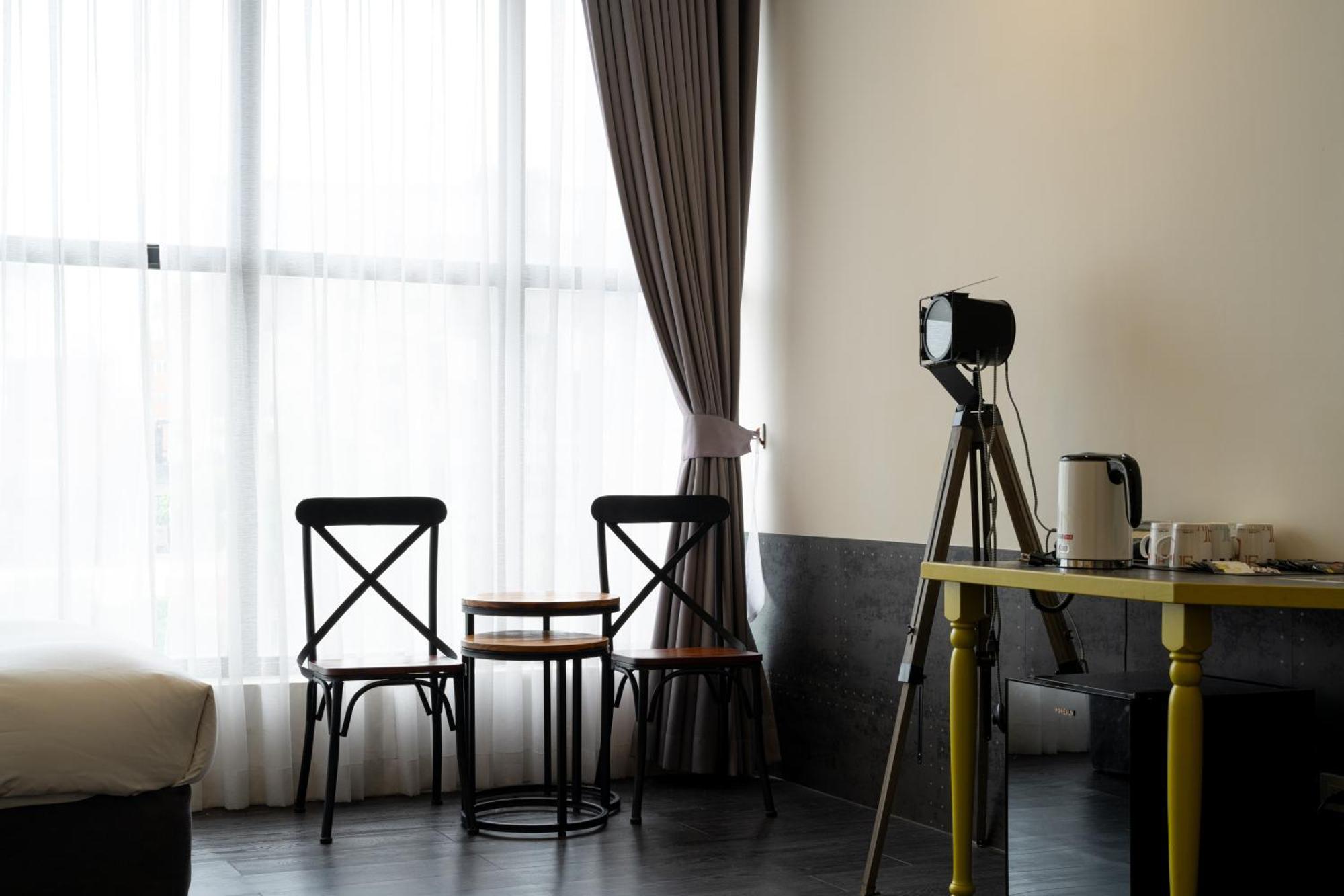 Ningcui Business Hotel Taichung Quarto foto